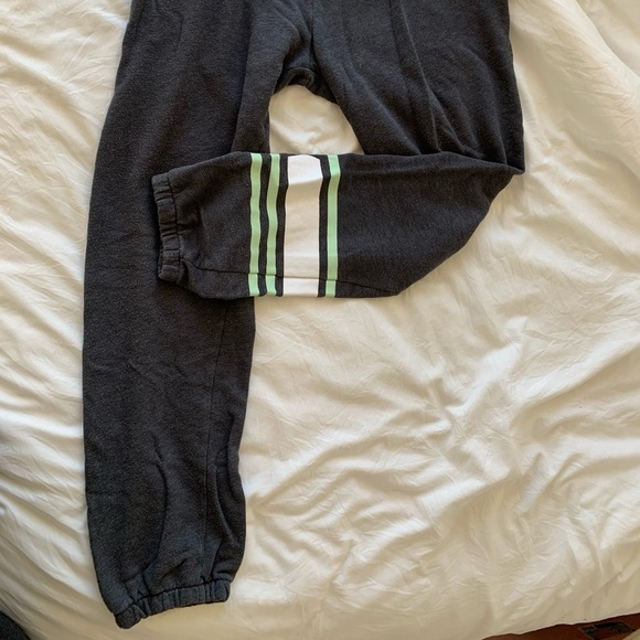 PINK Grey A-symmetrical Sweatpants Size M. - Picture 2 of 3